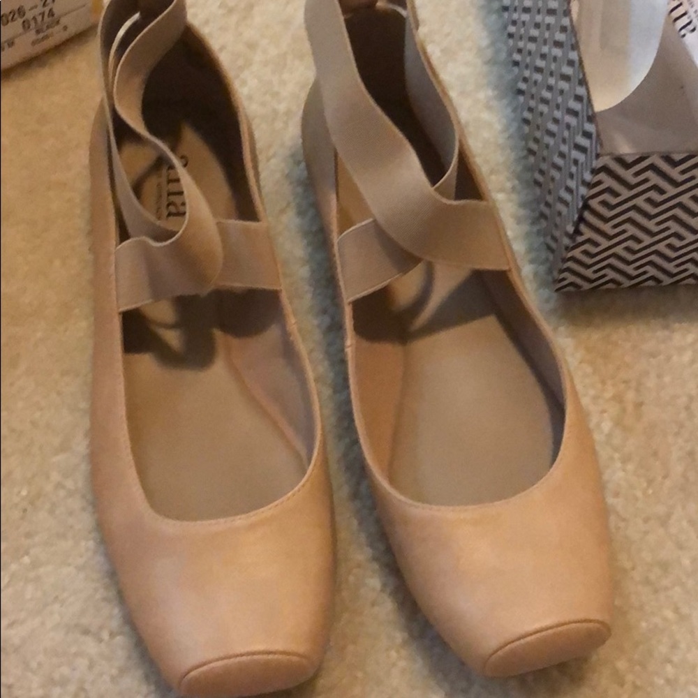 Ana Mercy Ballet in Blush size 9.5